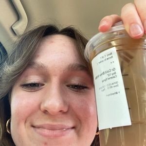 Meet your Posher, Natalie